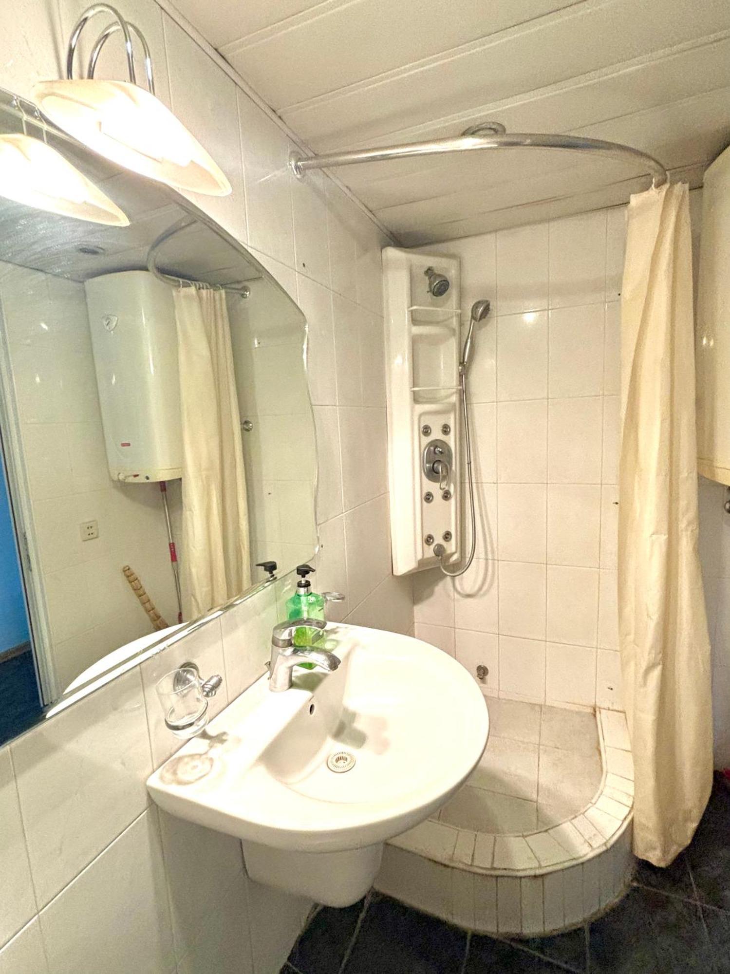 Nice Apartment In The Heart Of יירבאן מראה חיצוני תמונה